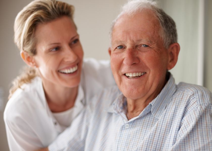 Senioren-Tages­pflege-Stunden­weise-Betreuung-Stuttgart